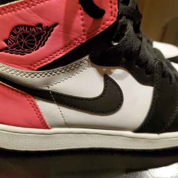 Jordan 1 High Retro VALENTINE'S DAY 2017. - Picture 4 of 6
